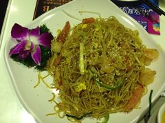 星洲炒米粉-新大咀港式茶餐厅(宝山万达店)