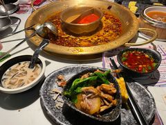 -哥老官重庆美蛙鱼头(虹口龙之梦店)