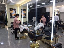 前台-AYO SALON