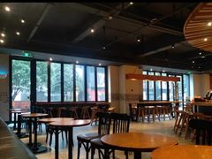 大堂-星巴克臻选(长沙运达中央广场店)
