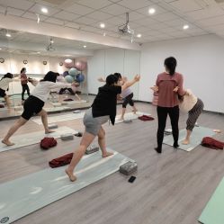 -爱尔乐美孕产瑜伽·普拉提