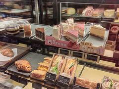 -星巴克臻选(深圳金光华店)