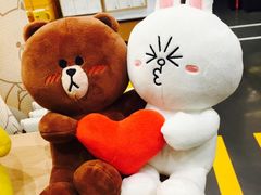 -LINE FRIENDS Garosu-gil Flagship Store