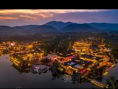 -茅山东方盐湖城景区