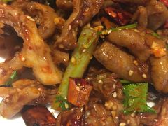 -喝丢一只鞋辣炒海鲜小烧烤(三八广场店)