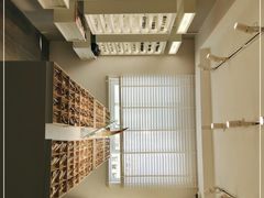 -目艮眼镜SHOWROOM(品牌集合店)