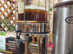 现熬酸梅汤-草原塞蛮羊火锅城(港湾店)