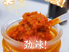 -龙记桂林米粉(财满街店)