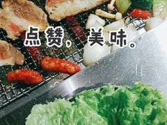 -马路牙子地桌烤肉(工体店)