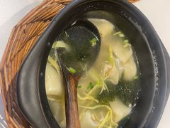 -馋三尺蟹粉小笼(人民广场店)