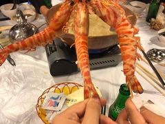 -鲜入围煮花胶鸡海鲜火锅