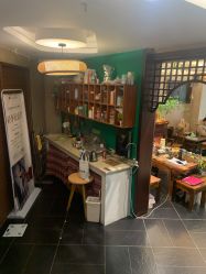 -威思丽高温瑜伽会馆