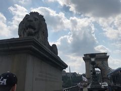 -塞切尼链桥