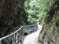 -浙西大峡谷
