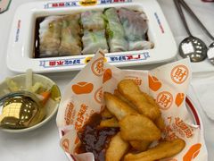 -赵财财·肠粉·煲仔饭(华润万象城店)