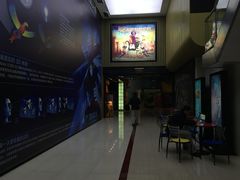 等候区-SFC上影影城(港汇永华IMAX激光店)