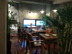 -HIGH FIVE哈福手工汉堡(桂林路店)