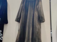 -肃宁华斯国际裘皮城