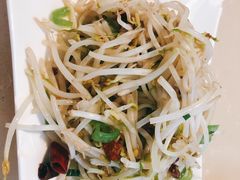 清炒豆芽-顶顶香煎饼家常菜(金花南路店)