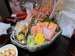 -山川小町·极番烧肉(新地假日广场店)