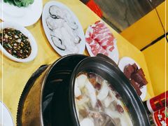 -濠轩阁特色生蚝火锅(水湾路店)