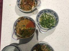 -牛村来人潮汕牛肉火锅(西单店)