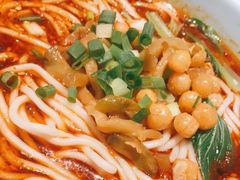 重庆小面-蓉李记成都名小吃(二七万达店)