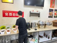 -铜元老码头鳝鱼火锅