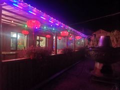 -果松木炭酸菜铜火锅·外婆参鸡汤