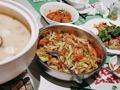 -鑫小城故事·藕汤·家常菜(台北一路总店)