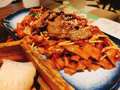 干炒牛肉河粉-避风塘·老港味餐厅(虹口龙之梦店)