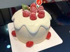 -花花卷卷·鲜食蛋糕(静安久光百货店)