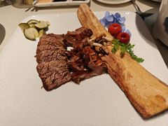 酱焗中式牛肋排-悦融琥珀·京鲁菜·海味珍品(西单店)
