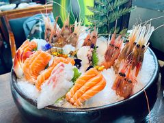 -万岛日本料理铁板烧(万泰国际店)