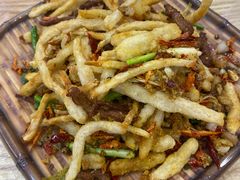 -江城燕子大排档(江汉路步行街店)