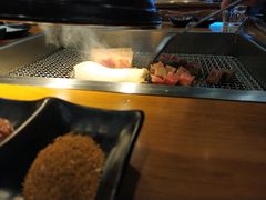 -肉甲韩国木炭烤肉(新壹街1店)
