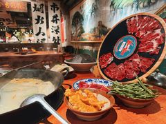 -周小明火锅(黑金冠社区店)