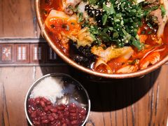 -成都你六姐·牛肉冒菜(信泰中心商场店)