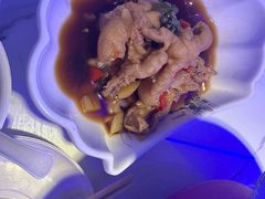 -徐记小怪兽肉蟹煲店(哈西万达金街店)
