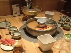 -巴奴毛肚火锅(龙湖锦艺城店)