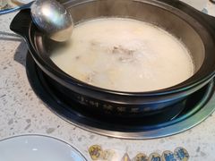 胡椒猪肚鸡-顺德公广东猪肚鸡·煲仔饭(白石洲店)