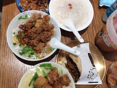 蛋冲鸳鸯豆腐脑-小豆海棠(人民南路店)