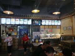 -老鼎万春卤菜(鹭湖宫8区店)