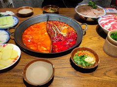 -萍姐火锅·公路夜市(武汉首店)