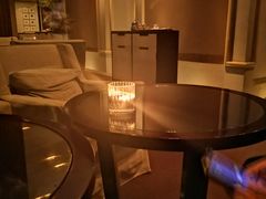 -The lounge 柏悦酒店大堂酒廊(上海环球金融中心店)