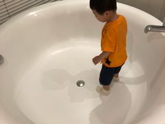 -苏州金鸡湖中茵皇冠假日酒店