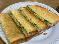 咖椰吐司-HELLO 27 意面·沙拉·帕尼尼