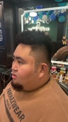 -海文先生国潮烫染男士理发馆