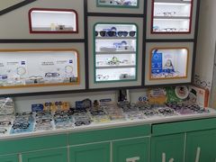 -美空眼镜·星趣控·新乐学·控优点合作店(周浦万达店)