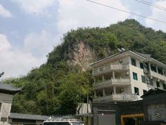 -黔灵山公园-南门售票处